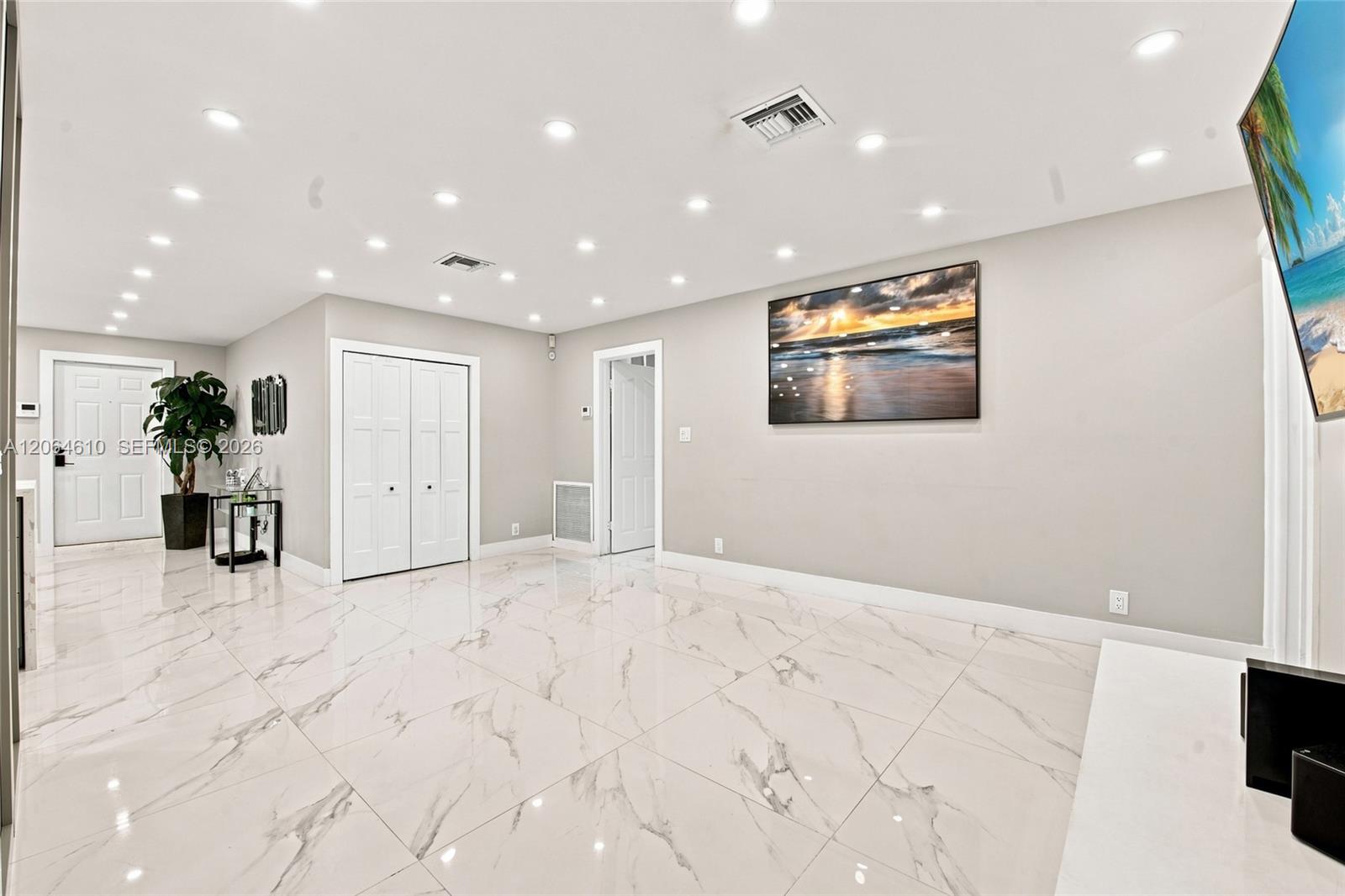 Residential Lease in Coral Springs 3