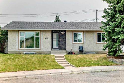 615 Marian Cres Ne, Calgary, AB, T2A2Y5 | Card Image