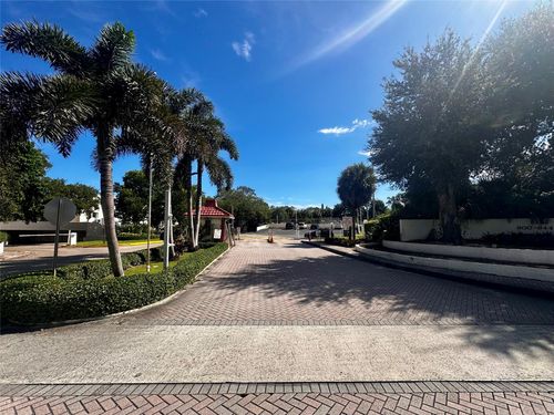 apt-15-608 Nw 13th St, Boca Raton, FL, 33486-2423 | Card Image