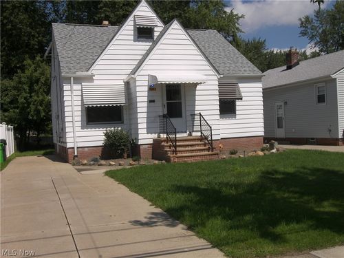 5963 Edgewood Rd, Mayfield Heights, OH, 44124-1640 | Card Image