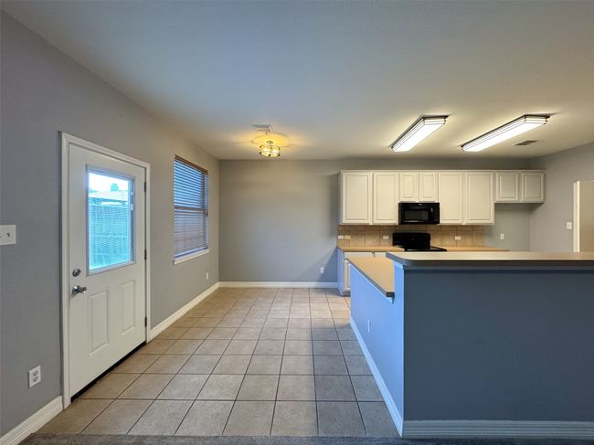 Dining Area | Image 9