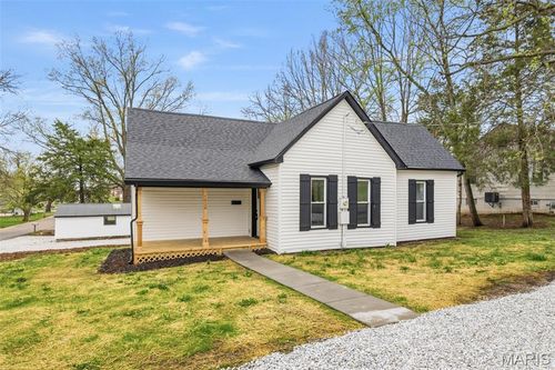 1020 W Cherry St, Troy, MO, 63379-1012 | Card Image