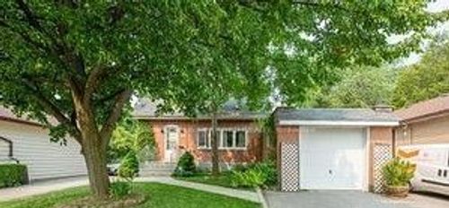 80 Vanbrugh Ave, Scarborough, ON, M1N3T3 | Card Image