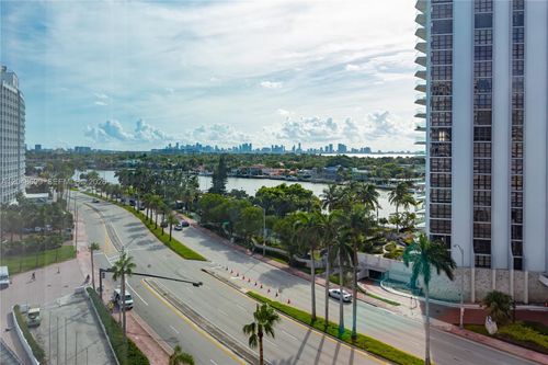 1108-5445 Collins Ave, Miami Beach, FL, 33140-2568 | Card Image