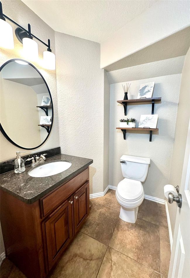 Half bath | Image 34