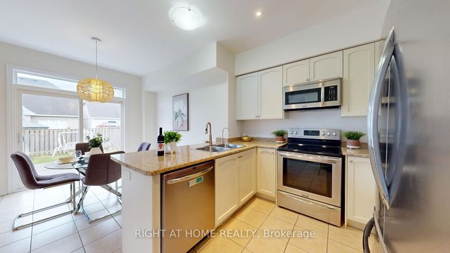 99 Grady Dr, House other with 3 bedrooms, 3 bathrooms and 3 parking in Newcastle ON | Image 28