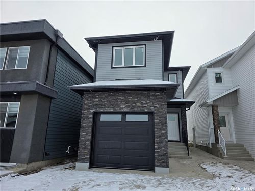 531 Sharma Cres, Saskatoon, SK, S7W0Y3 | Card Image