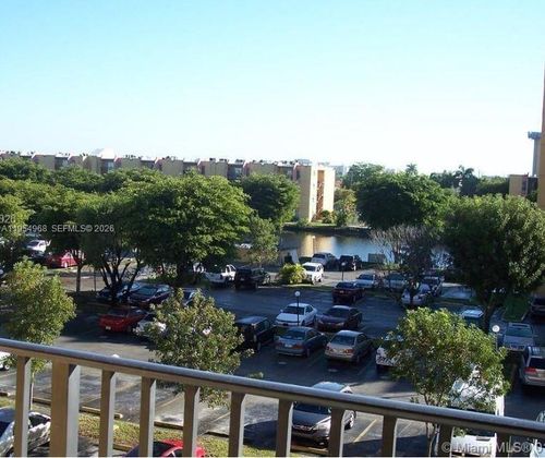 16-4801 Nw 7th St, Miami, FL, 33126-2167 | Card Image