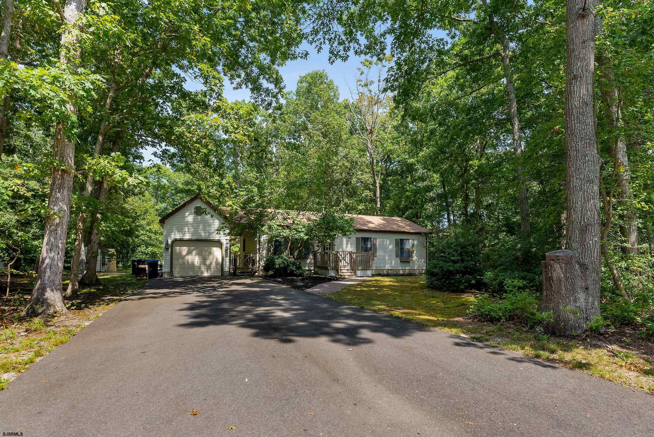 Mockingbird Ln, Woodbine, NJ 08270