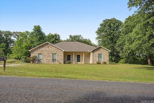 13677 Sulphur Springs Rd, Malvern, AR, 72104-6455 | Card Image