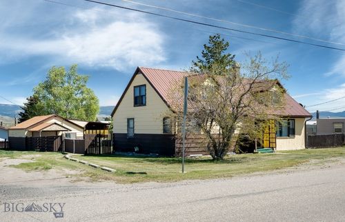 709 Oregon Street, Deer Lodge, MT, 59722 | Card Image