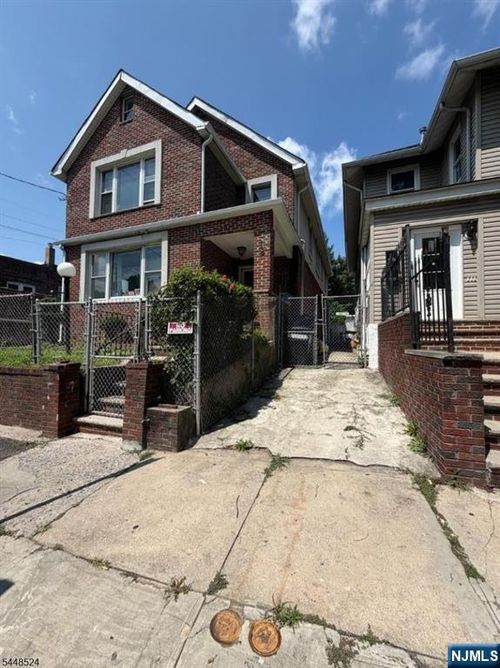 139 Osborne Ter, Newark, NJ, 07108-1712 | Card Image
