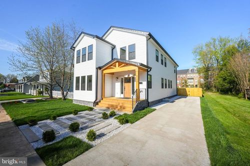 9309 Maple St, MANASSAS, VA, 20110-5119 | Card Image