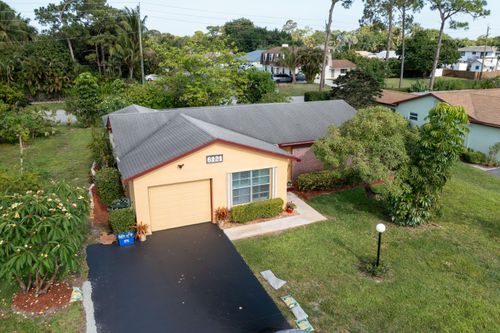 6121 Rainbow Cir, Greenacres, FL, 33463-3606 | Card Image