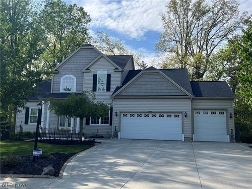 4094 Turnberry Dr, Medina, OH, 44256-4703 | Card Image