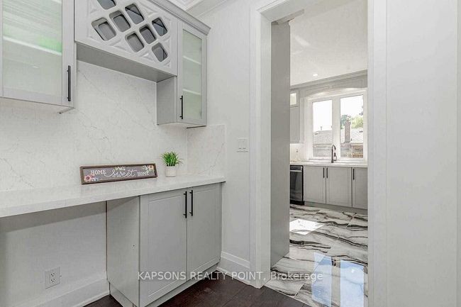 137 Mcmurchy Ave S, House other with 4 bedrooms, 4 bathrooms and 6 parking in Brampton ON | Image 11