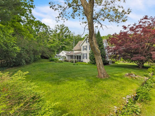 69 Spring St, House other with 3 bedrooms, 2 bathrooms and null parking in Chester CT | Image 7
