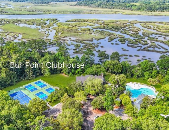 Clubhouse | Image 10
