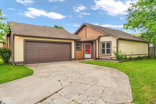 4112 Zinfandel Way, Indianapolis, IN, 46254-2651 | Card Image