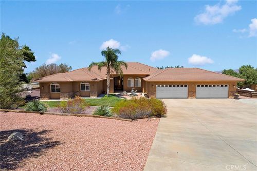 22428 Valley View Rd, Apple Valley, CA, 92308 | Card Image
