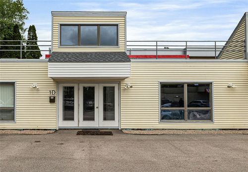 unit-1d-101 Franklin St, Westerly, RI, 02891-3198 | Card Image