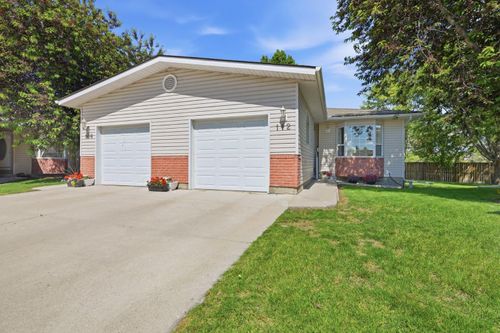 112 Dovista Crt Se, Calgary, AB, T2B3P4 | Card Image