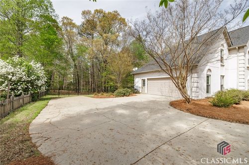 102 Branford Pl, Athens, GA, 30606-4447 | Card Image