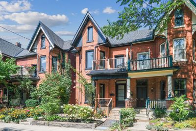 18 Earnbridge St, Home with 4 bedrooms, 4 bathrooms and 2 parking in Toronto ON | Image 1