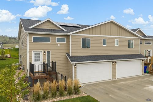 4449 Misty Woods Ln, Rapid City, SD, 57701-7590 | Card Image