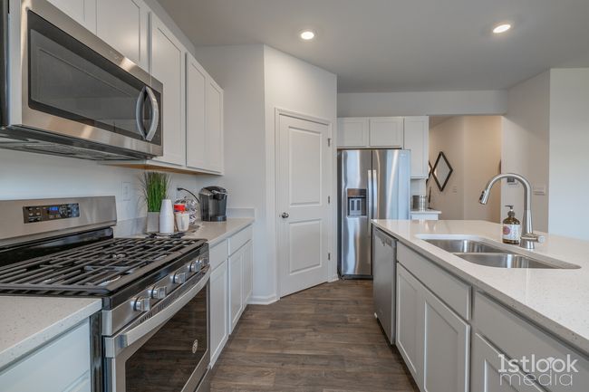 7692 W 105 Th Pl, Home with 4 bedrooms, 3 bathrooms and null parking in Saint John IN | Image 15