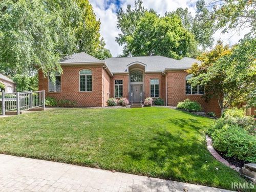 712 Cobblestone Dr, Evansville, IN, 47715-4285 | Card Image