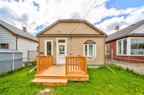 13242 17 Avenue, Blairmore, AB, T0K0E0 | Card Image