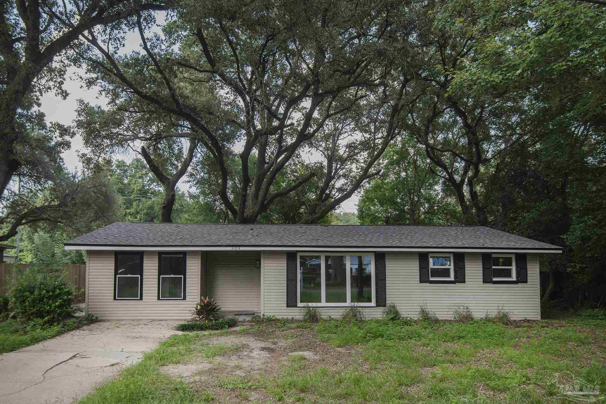 Rawson Ln, Pensacola, FL 32503