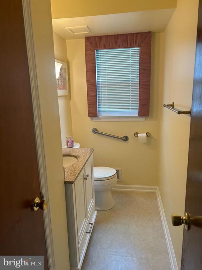 2296 Klockner Rd, House other with 4 bedrooms, 3 bathrooms and null parking in Hamilton NJ | Image 10