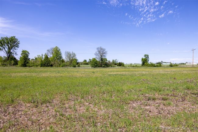 3 W Oak St, Home with 0 bedrooms, 0 bathrooms and null parking in Skiatook OK | Image 9