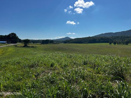 5 Reliance Rd, Tellico Plains, TN, 37385-5648 | Card Image