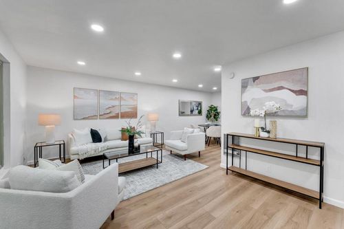21-380 Auburn Way, San Jose, CA, 95129-1631 | Card Image
