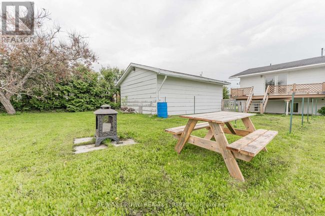 20 Bouldier St, House other with 3 bedrooms, 2 bathrooms and 3 parking in Kapuskasing ON | Image 43