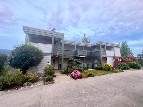 111-5780 Trail Ave, Sechelt, BC, V0N3A6 | Card Image