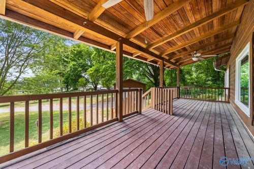 401 Worley Dr, Owens Cross Roads, AL, 35763-8773 | Card Image
