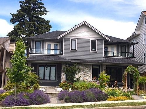 422 6th Street, North Vancouver, BC, V7M1K9 | Card Image