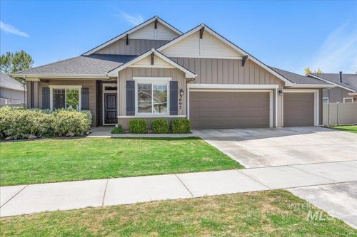 5697 W Combermere Dr, Eagle, ID, 83616-4983 | Card Image