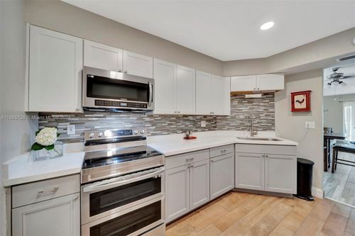 apt-201-3575 Broken Woods Dr, Coral Springs, FL, 33065-1643 | Card Image