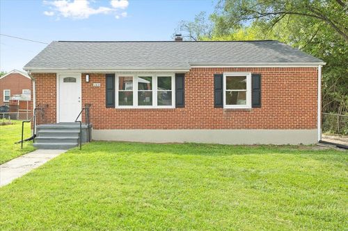 1513 Aspen St Nw, Roanoke, VA, 24017-3009 | Card Image