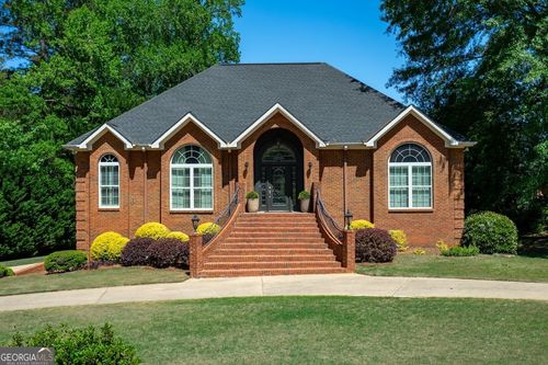 910 Piney Woods Dr, Lagrange, GA, 30240-2022 | Card Image