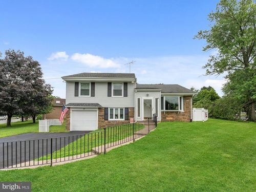 1101 Creswood Rd, PHILADELPHIA, PA, 19115-3003 | Card Image