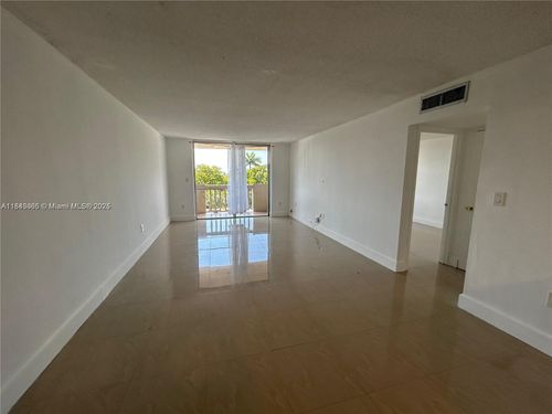 apt-431-1800 Sans Souci Blvd, North Miami, FL, 33181-3080 | Card Image