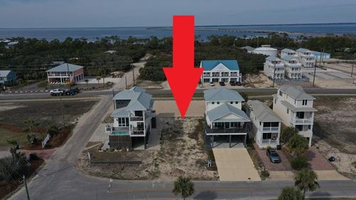 251 W Gorrie Dr, Saint George Island, FL, 32328-2731 | Card Image