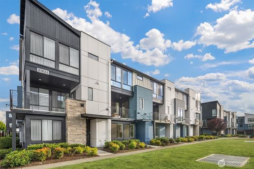 b-21822 25th Ave Se, Bothell, WA, 98021 | Card Image