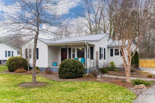 439 Big Bend Rd, Brevard, NC, 28712-9346 | Card Image